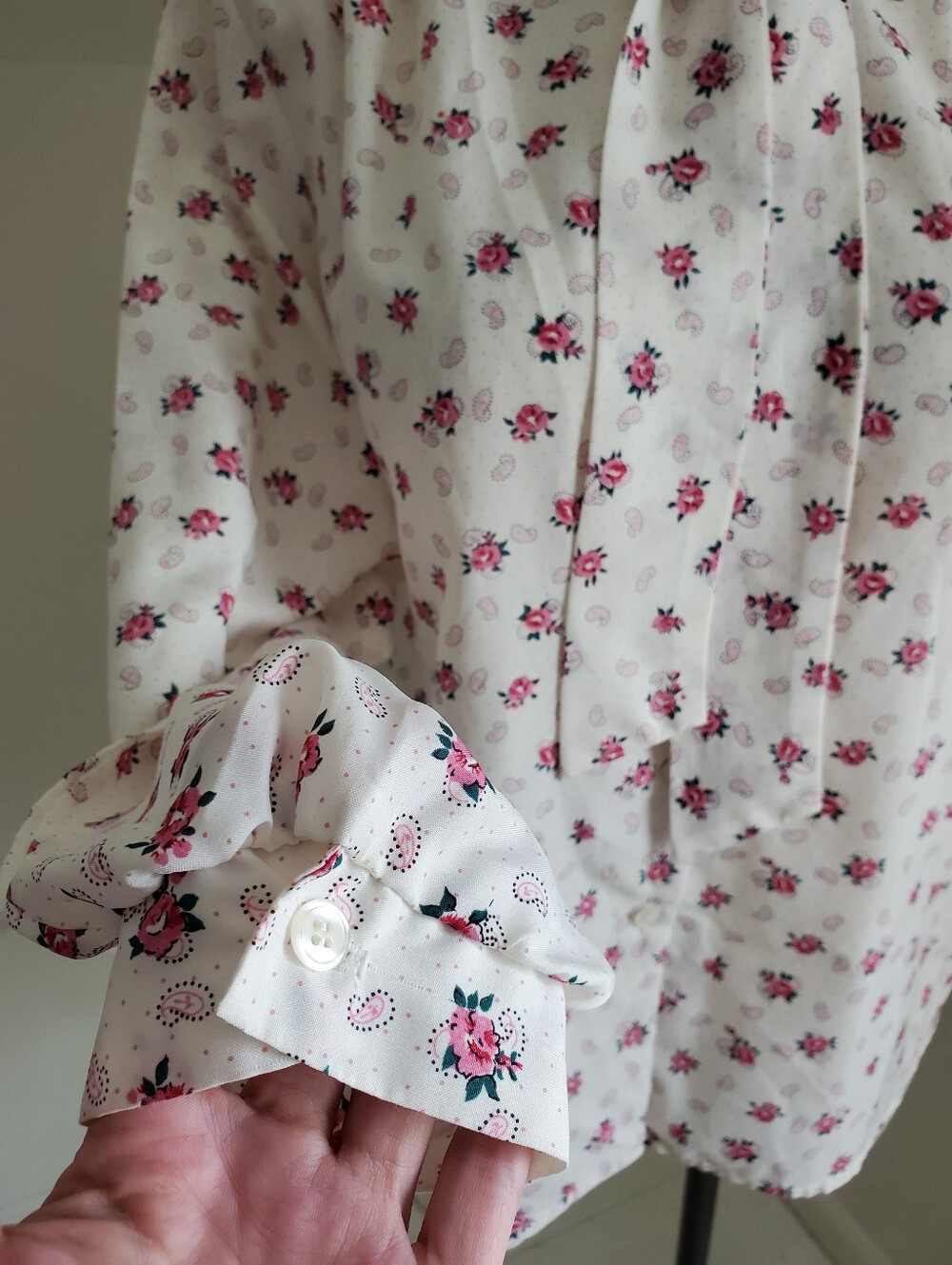 70s Vintage Pussybow Long Sleeve Blouse Micro Polka Dot Paisley Rose Print - Picture 6 of 10